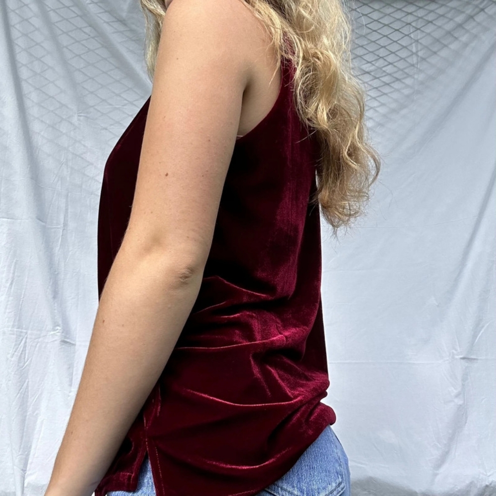 Shinestar Velour Tank - Picture 4 of 4